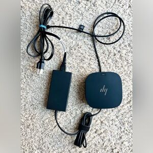 HP USB-C Dock/Docking Station G5 in Black (Product #26D32AA#ABL) - NEW W/OUT BOX